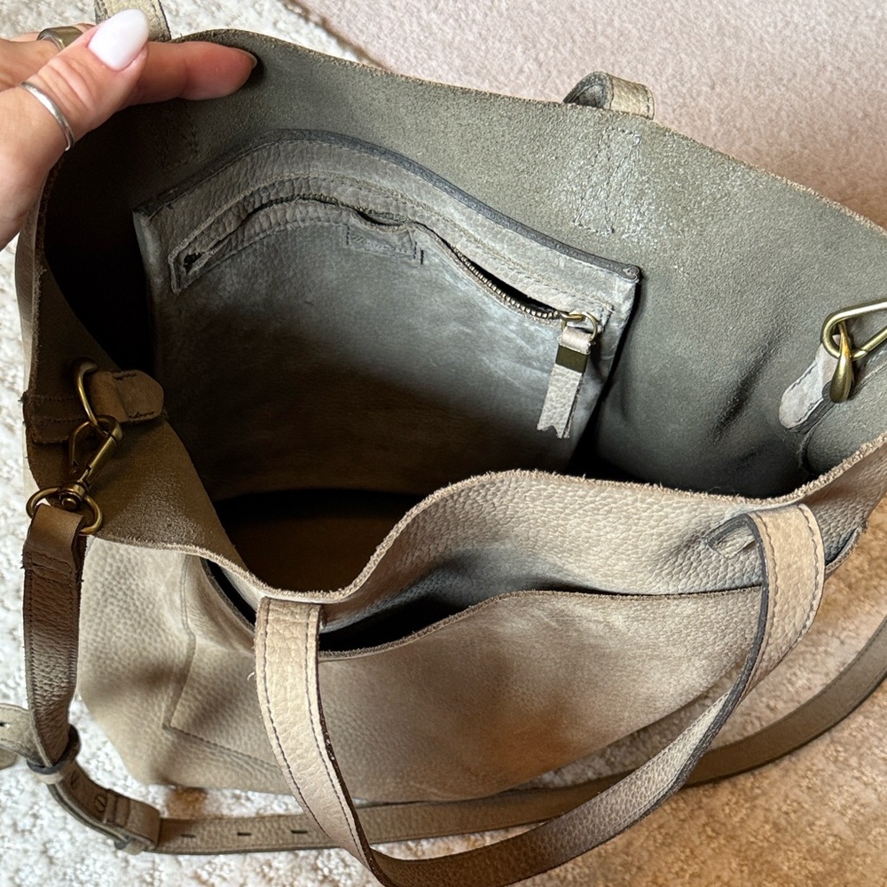Madewell Cross Body Tote Large - Picture 4 of 7